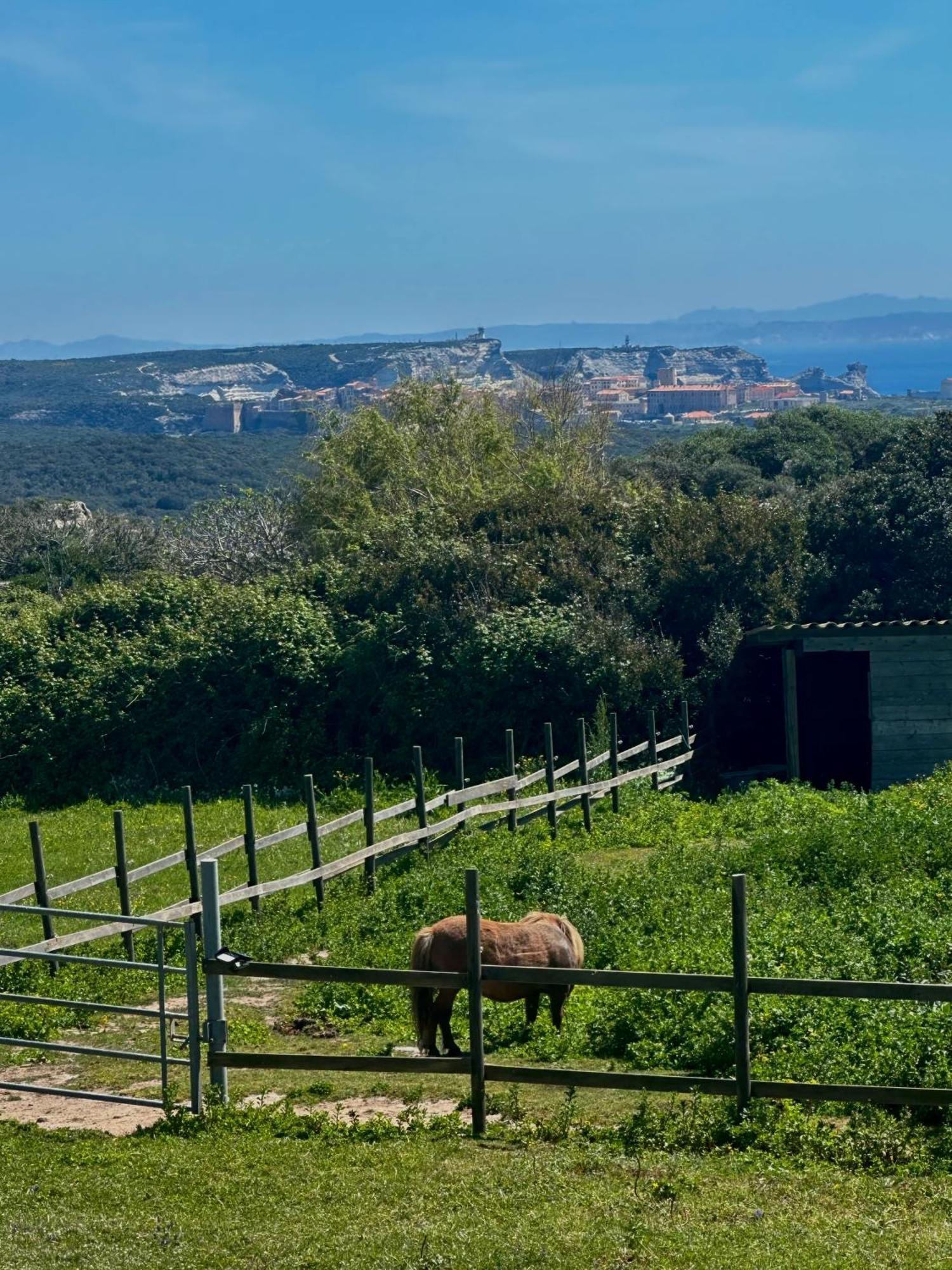 A Santa Trinita Villa Bonifacio  Luaran gambar